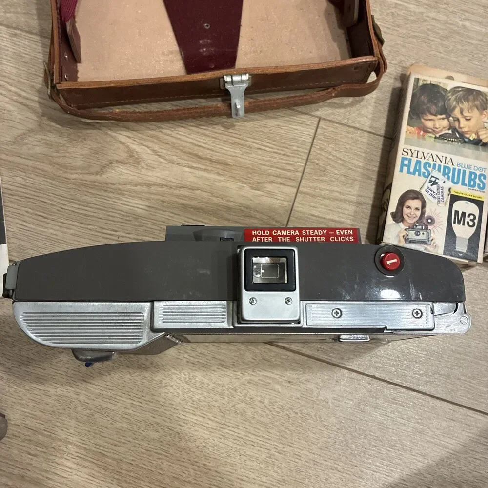 Vintage Polaroid Model J66 Electric Eye Land Camera Kit Original Case UNTESTED